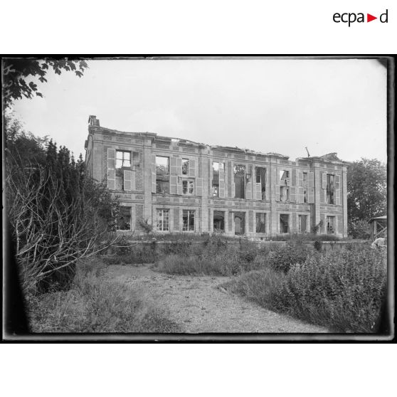 Brouchy (Somme). Château, façade. [légende d'origine]