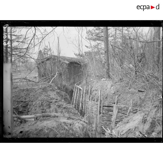 Vauxrot. Aisne. Ancienne ligne allemande. Cabane avec abri en béton. [légende d'origine]