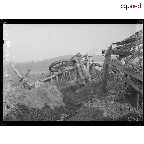 Vauxrot. Aisne. Une de nos anciennes tranchées. [légende d'origine]