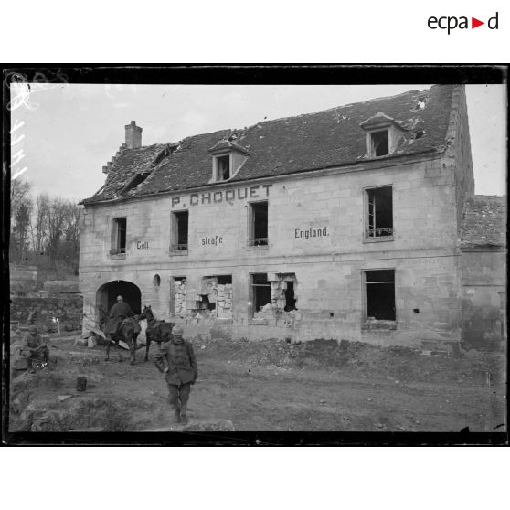 Bucy le Long. Aisne. Maison avec inscription allemande. [légende d'origine]