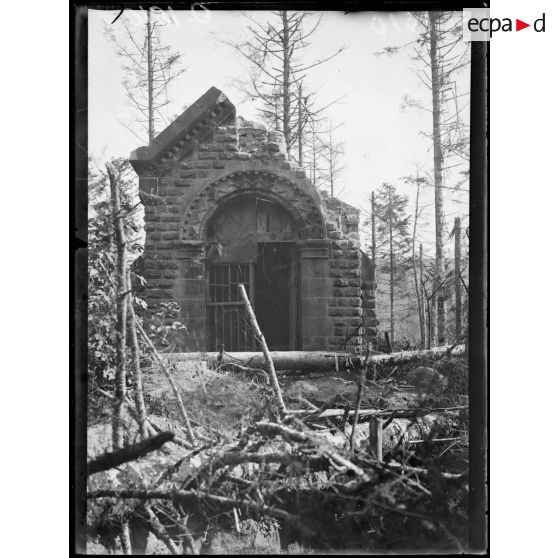 [Chapelle au col de La Chapelotte, en Meurthe-et-Moselle.]