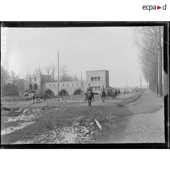 Tournai, soldats anglais. [légende d'origine]