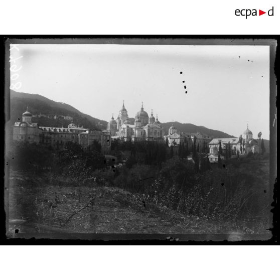 Mont Athos. Karyès. Skyte russe de Saint Andréa, dépendant du couvent de Vatopédi. [légende d'origine]