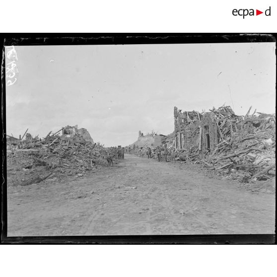 Locre, l'église. [légende d'origine]