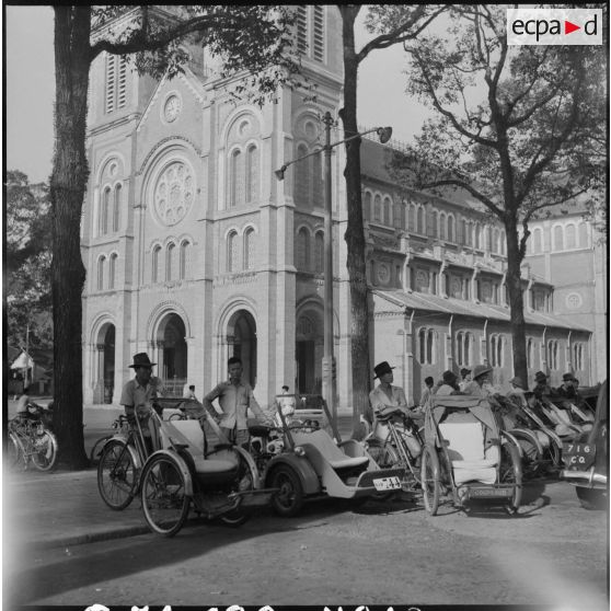 Les cyclo-pousses à Saigon.