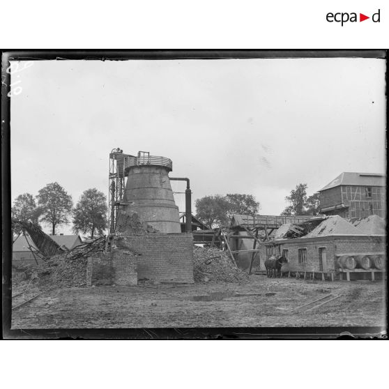 Ruines de la sucrerie de Proyart. [légende d'origine]