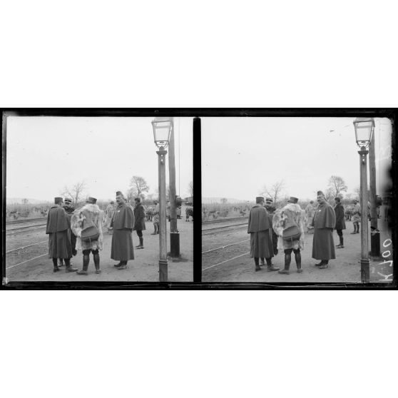 En gare de Guevgueli. 1er décembre 1915. [légende d'origine]