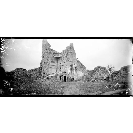 Nomény (Meurthe-et-Moselle). Ruines. [légende d'origine]