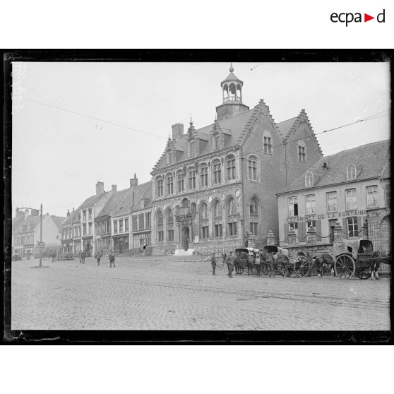 Cassel, l'hôtel de ville. [légende d'origine]