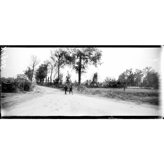 Elverdinghe (Belgique), entrée du village. [légende d'origine]