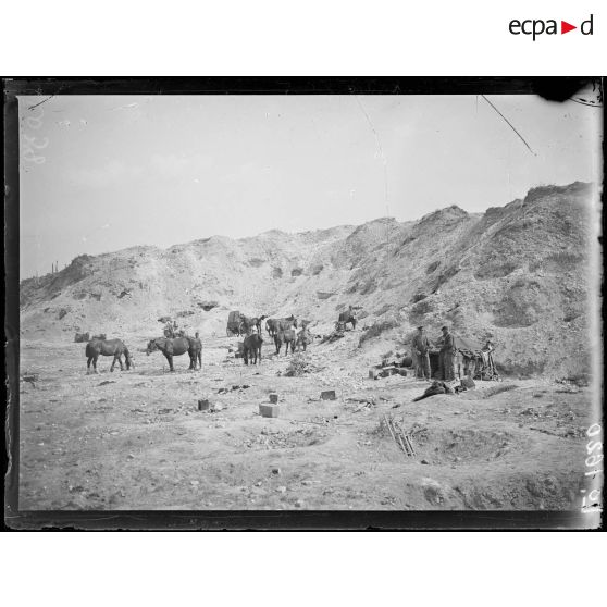 Beaumont-Hamel, campement de soldats anglais. [légende d'origine]