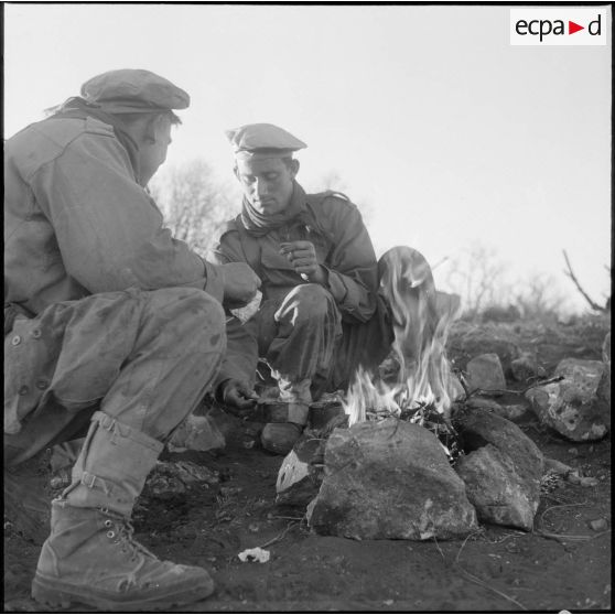 Opération dans le djebel. [Description en cours]