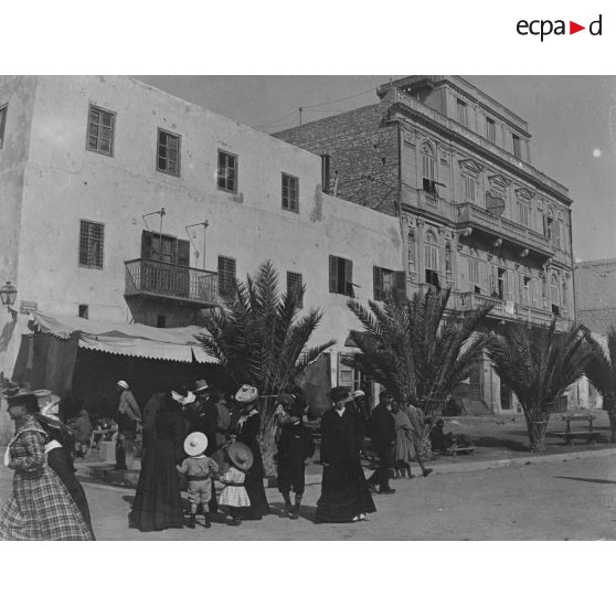 909a. Boulevard de France, Sfax. 2/03. [légende d'origine]