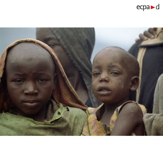 Camp de réfugiés de Nyacyonga sur la route de Byumba à 10 km de Kigali. Portrait d'un enfant.