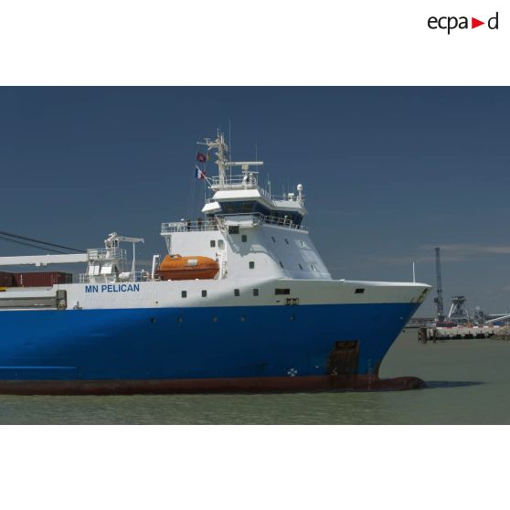 Arrivée du cargo roulier MN Pélican dans le port de la Pallice, à La Rochelle.