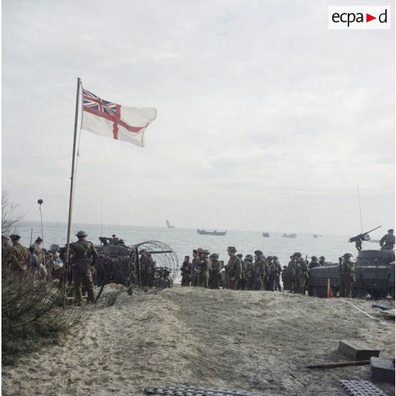 Sur le tournage du film Le jour le plus long. Figurants de militaires britanniques.