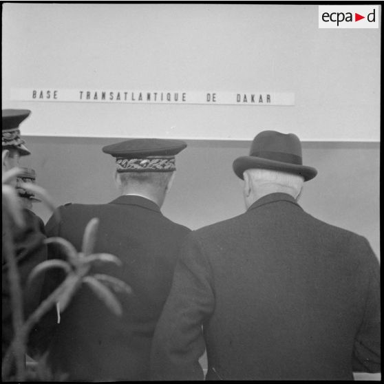 Inauguration de l'exposition dans le cadre de la semaine de l'aviation à Vichy.