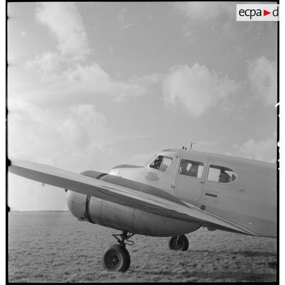 Vue de l'avion du général de division aérienne Valin, chef d'état-major de l'armée de l'Air.