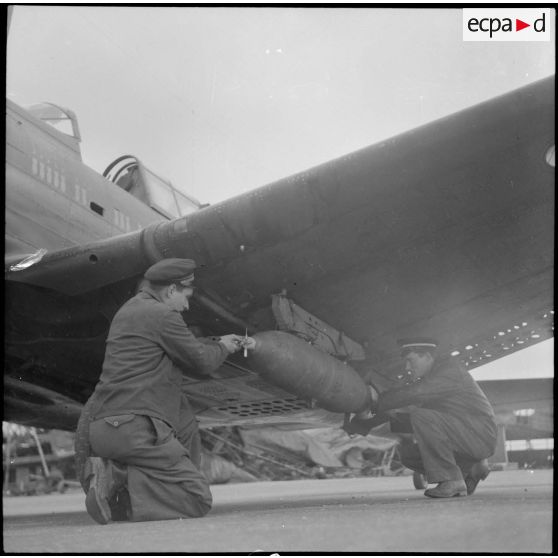 Armement d'un SDB-3 Dauntless version A-24.