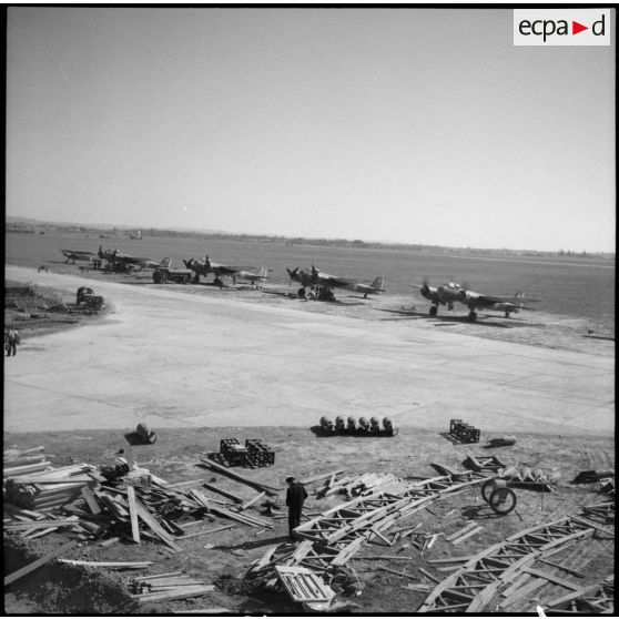 La base aérienne de Cazaux en reconstruction.