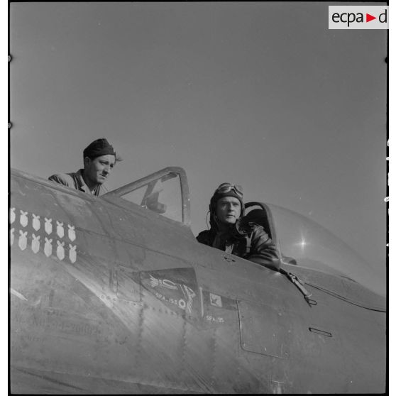 Pilote dans un P-47.