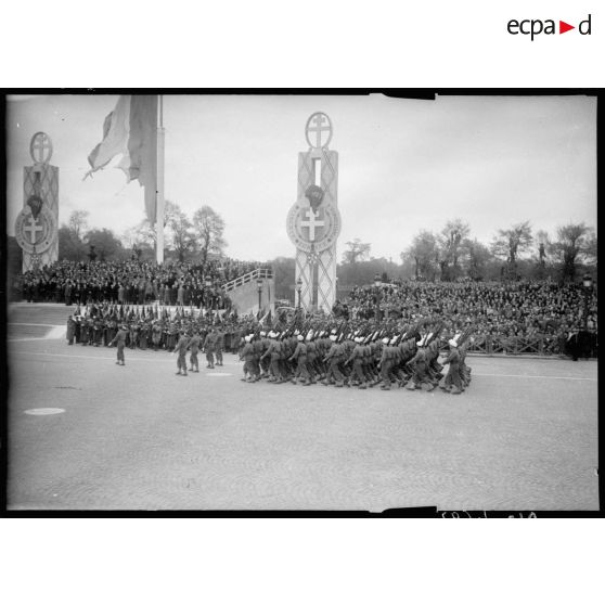 Défilé des tirailleurs marocains.