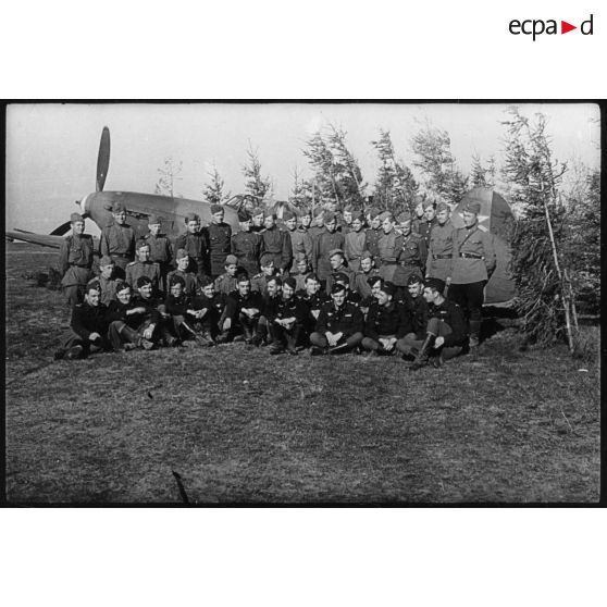 Les hommes du groupe de chasse Normandie Niémen.