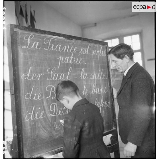 Une salle de classe de l'école du village de Boersch (Bas-Rhin).