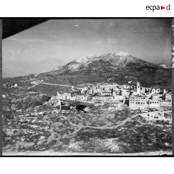 Vue aérienne de San Vittore en Italie.