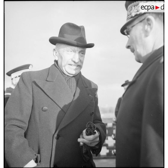 Portrait de Georges Pernot, ministre du Blocus à son arrivée au Havre.