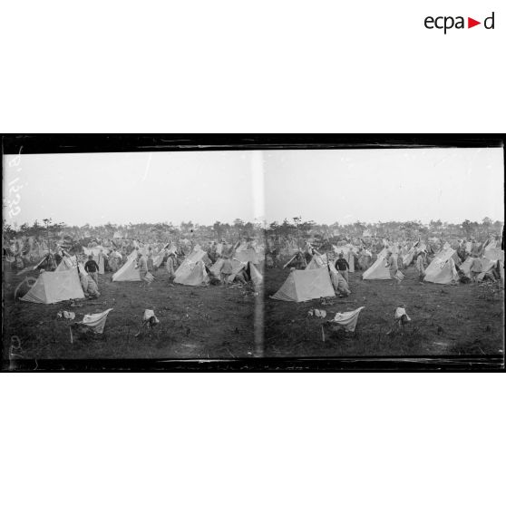 Environs de Somme Bionne. Camp occupé par le 116e d'infanterie qui arrive de prendre Tahure, la butte de Tahure et la Brosse à dent. [légende d'origine]