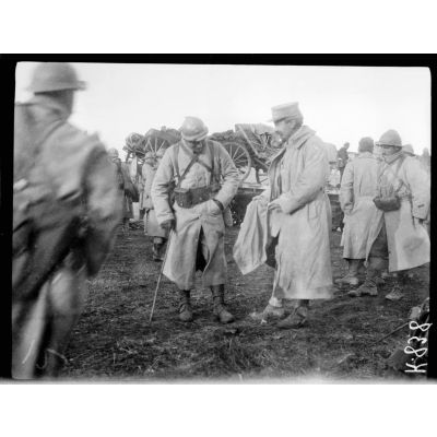 Miroski. Le 45e d'infanterie arrive de Krivolak. 7h30 du matin - 4 décembre 1915. [légende d'origine]