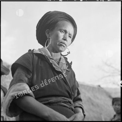 Portrait d'une femme Hmong.