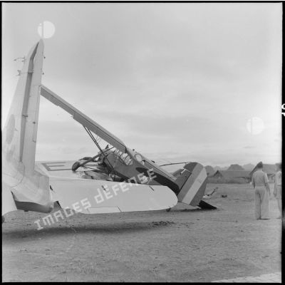 Collision d'un Morane avec un Dakota d'Aigle Azur à Na San.