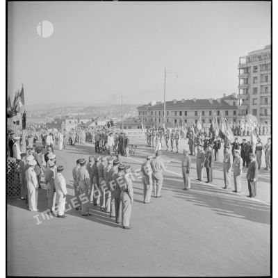 Commémoration de l'appel du 18 Juin 1940 au forum d'Alger.