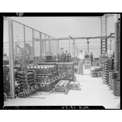 Plan d'ensemble d'un espace de stockage de pièces détachées, à l'intérieur des usines Berliet, à Alger.