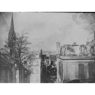 [Guerre de 1870. Saint-Cloud. Vue sur les ruines causées par les bombardements].