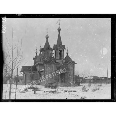 Sibérie. Eglise russe région Baïkal. [légende d'origine]