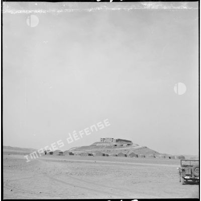 Reportage effectué lors d'un déplacement d'Arthur Smet entre le Kreider et Ain Sefra.