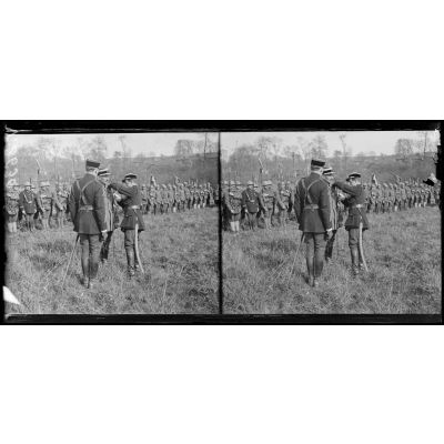 Dromesnil, Somme, 2e bataillon de chasseurs et son commandement. Le commandant Mellier. [légende d'origine]