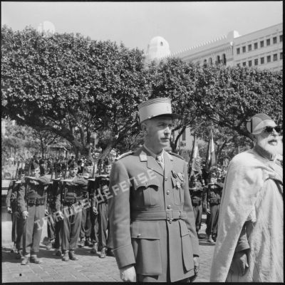 Portrait d'un ancien combattant lors des commémorations du 8 mai au Plateau des Glières à Alger.