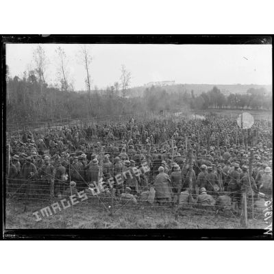 Camp de Saint-Félix, le 24 octobre 1917. [légende d'origine]