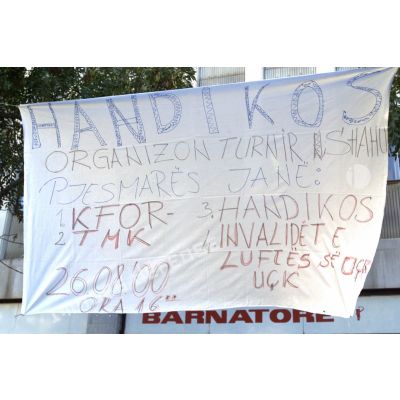 La banderole de Handikos.