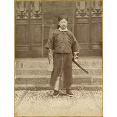 [Chine, 1887-1891. Portrait d'un dignitaire chinois].