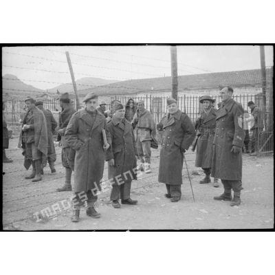 Camp britannique de prisonniers de guerre à Tébessa, à 45 kilomètres à l'est de la frontière algéro-tunisienne.