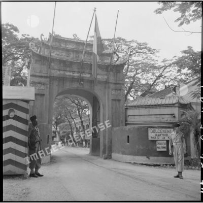 Une porte d'entrée de la cité impériale de Thang Long.