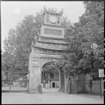 Porte est de la cité impériale de Thang Long.