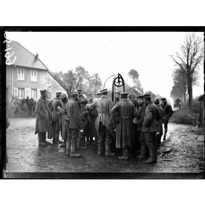 Recologne (Haute-Saône). Prisonniers faits à l'affaire d'Altkirch le 7 novembre 1917. [légende d'origine]