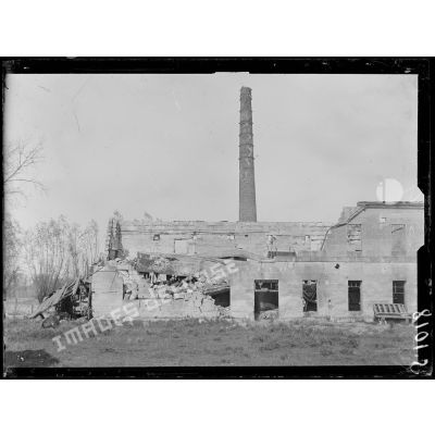 Berny-Rivière (Aisne). Ruines d'une usine. [légende d'origine]
