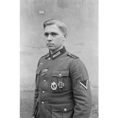Portrait d'un caporal (Gefreiter) d'une unité d'infanterie allemande.
